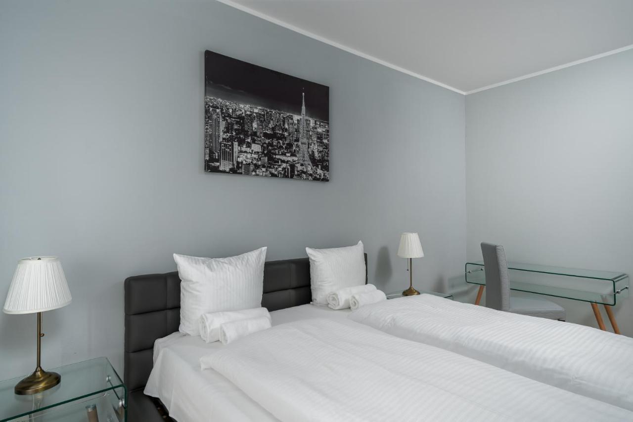 Rentplanet - Apartamenty Atal Tower Wrocław Exteriör bild