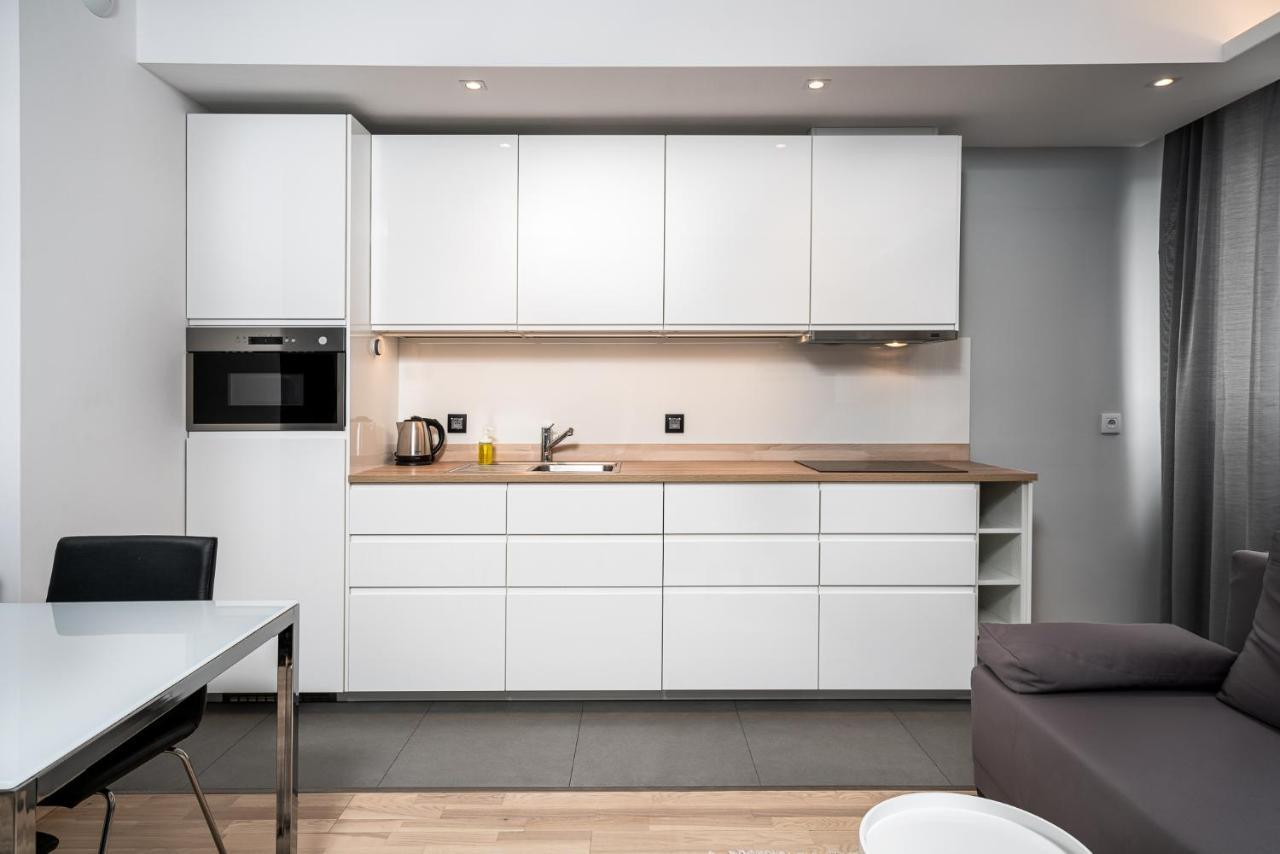 Rentplanet - Apartamenty Atal Tower Wrocław Exteriör bild