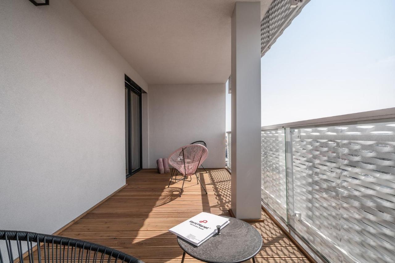 Rentplanet - Apartamenty Atal Tower Wrocław Exteriör bild