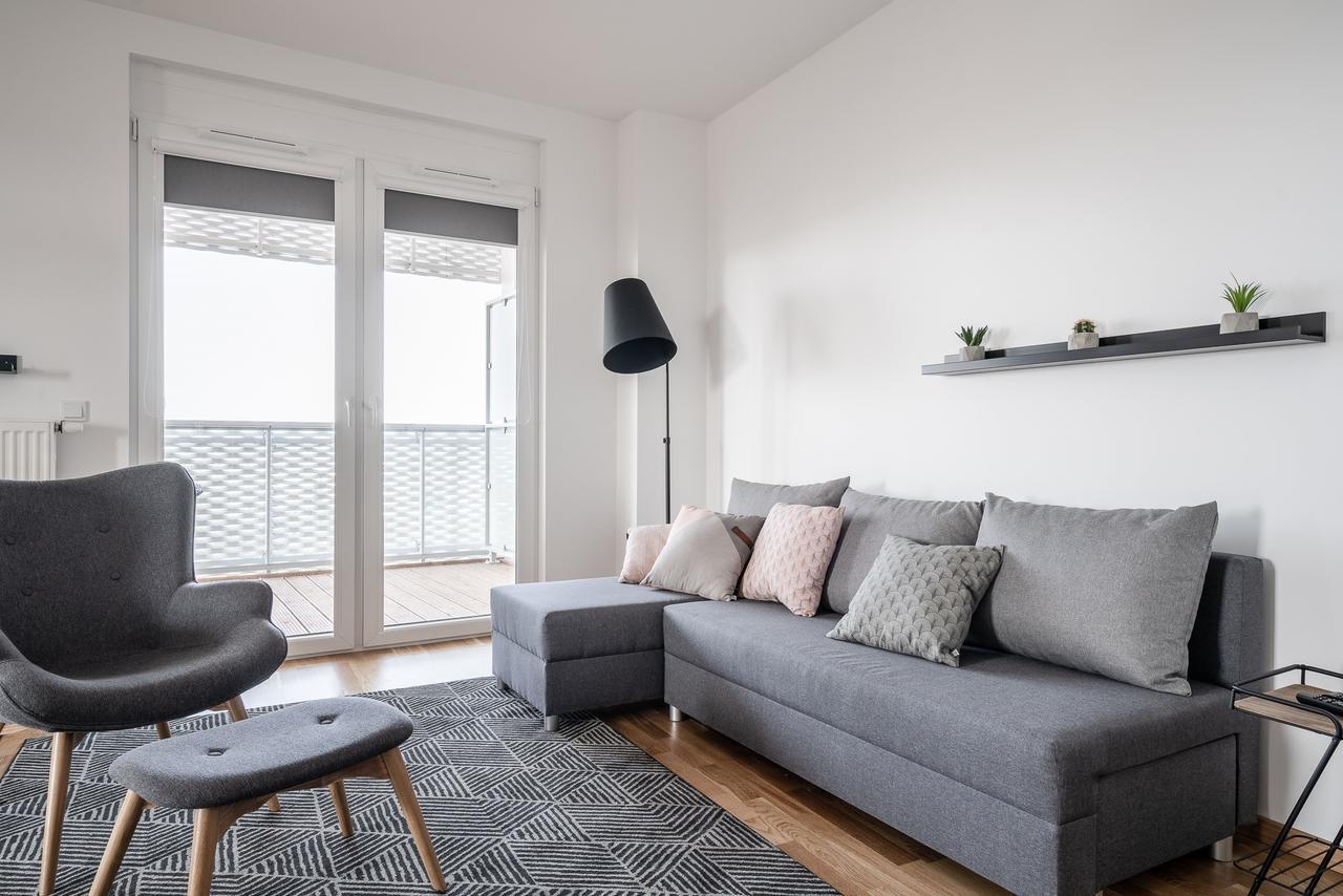 Rentplanet - Apartamenty Atal Tower Wrocław Exteriör bild