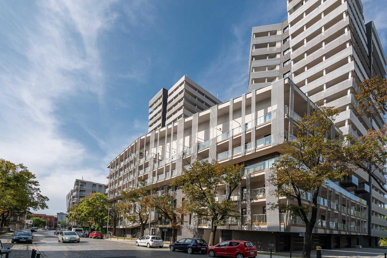 Rentplanet - Apartamenty Atal Tower Wrocław Exteriör bild